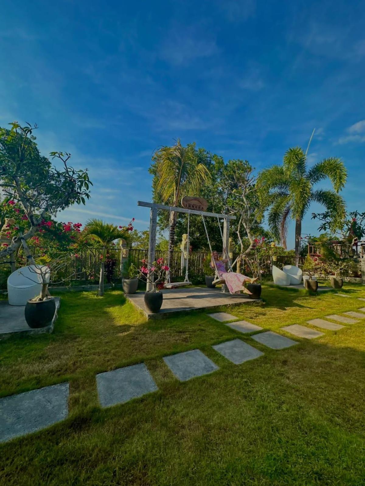 Innora Jungle Resort And Spa Batununggul ภายนอก รูปภาพ