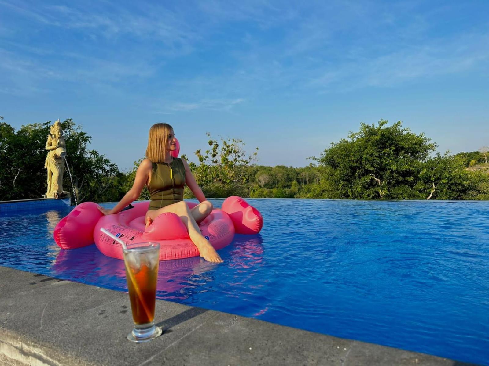 Innora Jungle Resort And Spa Batununggul ภายนอก รูปภาพ