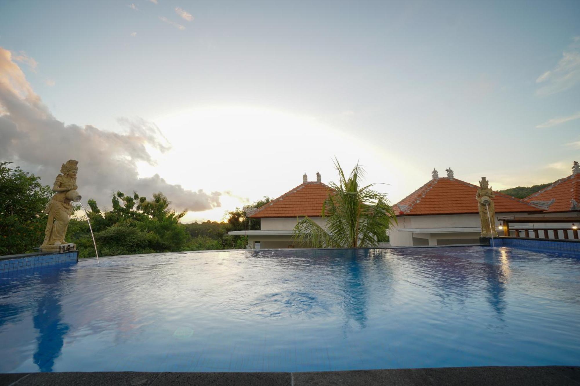 Innora Jungle Resort And Spa Batununggul ภายนอก รูปภาพ