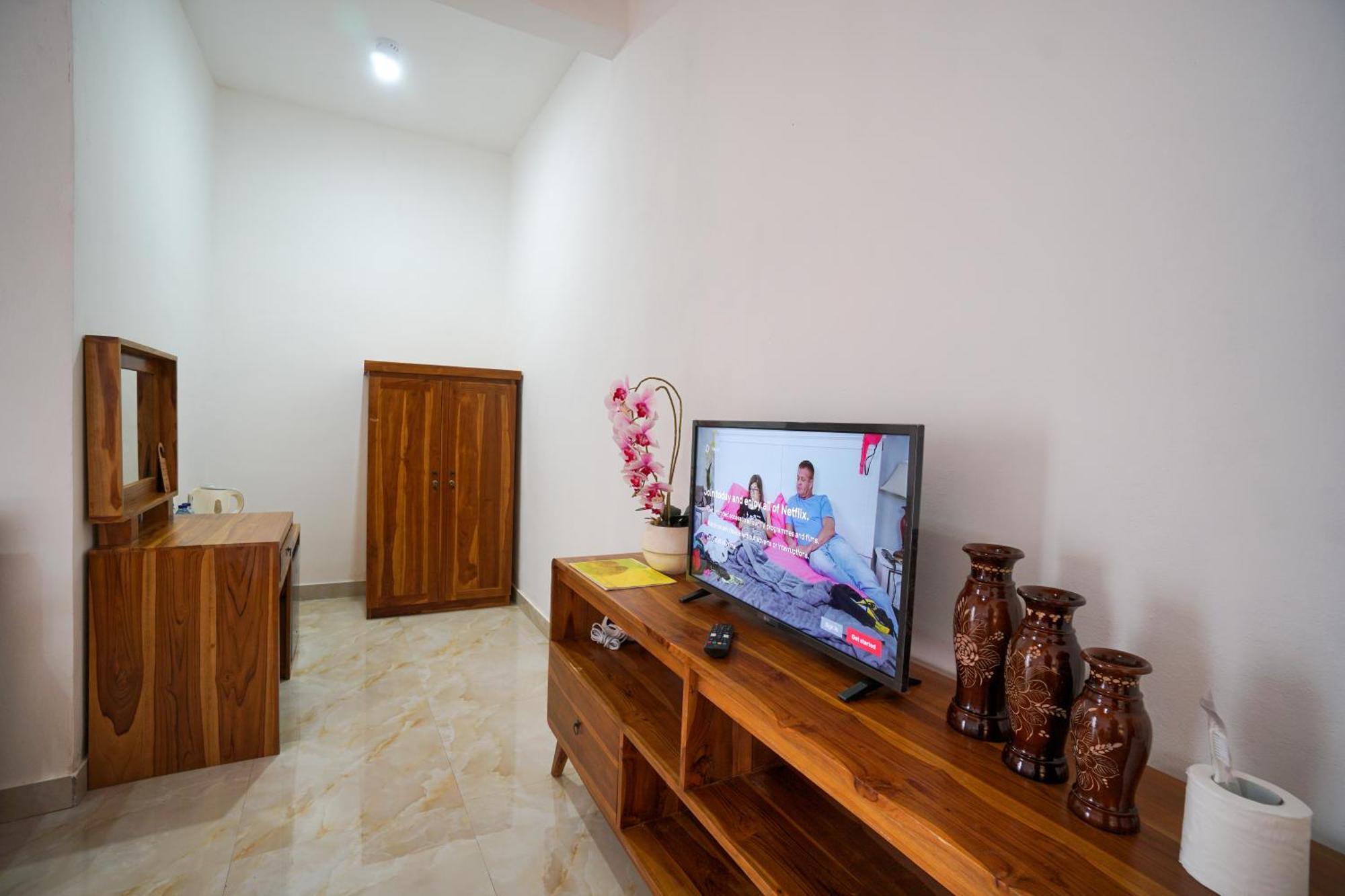 Innora Jungle Resort And Spa Batununggul ภายนอก รูปภาพ